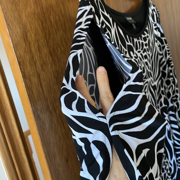 Sexy Nicole Miller dress. - Picture 3 of 3